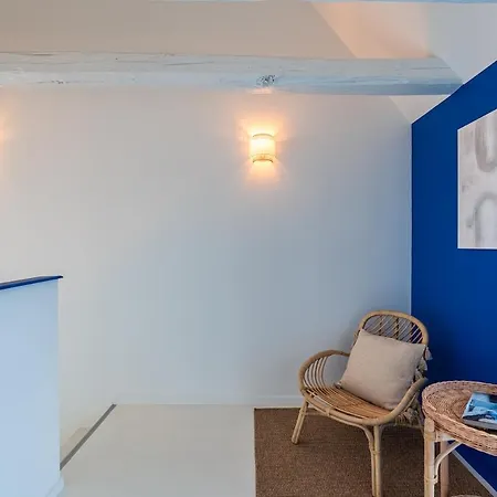 Duplex Unique A Proche Aeroport Apartment